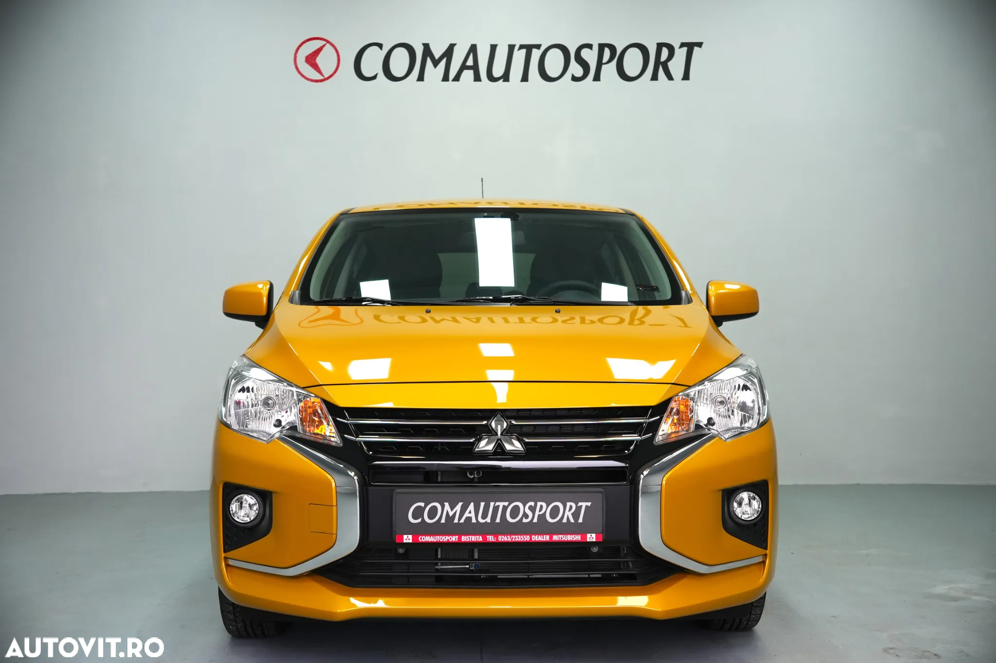 Mitsubishi Space Star 1.2 2WD CVT Intense - 2