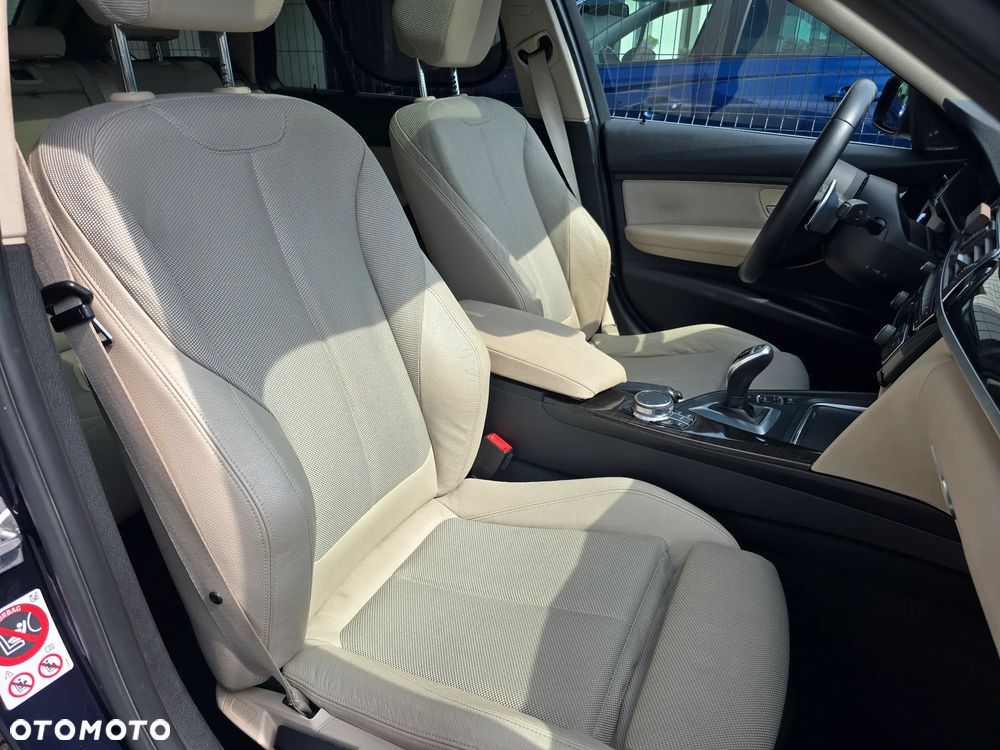 BMW Seria 3 320d xDrive Sport Line - 19