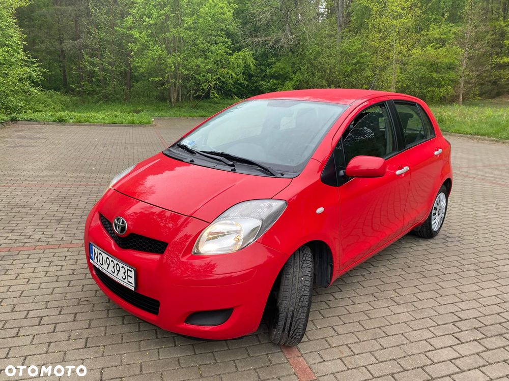 Toyota Yaris 1.33 Luna - 1