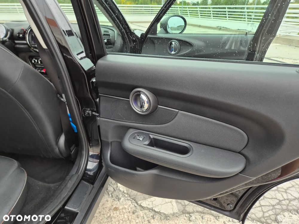 MINI Clubman Cooper D Essential Trim - 19
