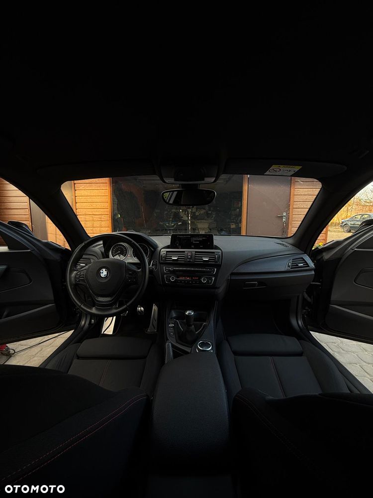 BMW Seria 1 120d Sport Line - 13