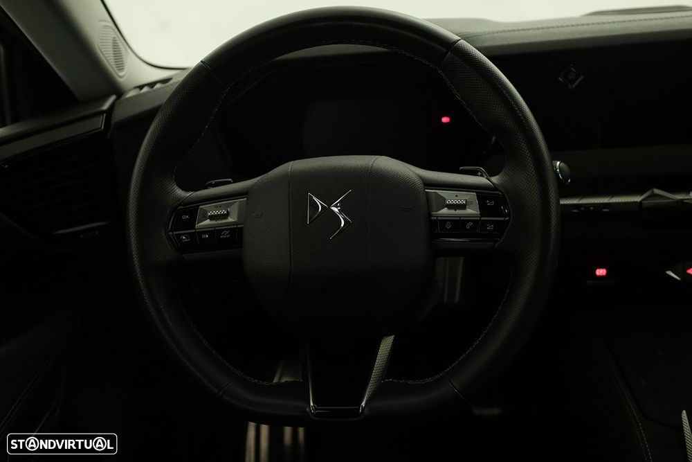 DS DS4 4 1.2 PureTech Performance Line EAT8 - 15