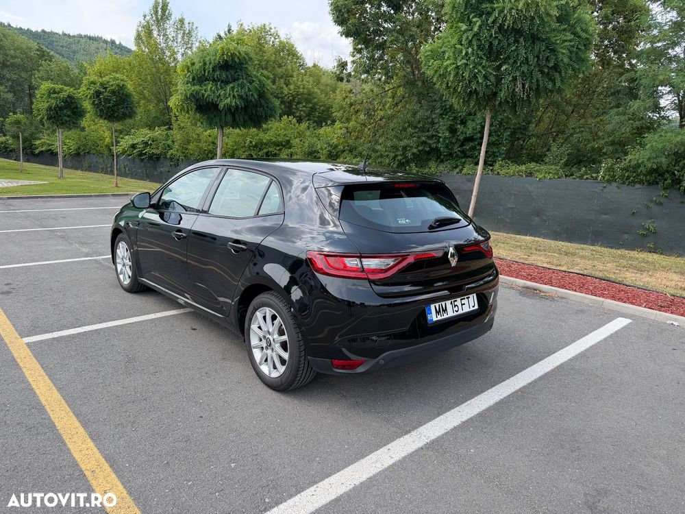 Renault Megane 1.5 dCi Expression - 5
