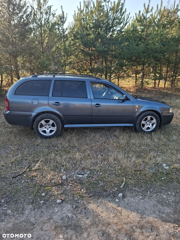 Skoda Octavia 1.9 TDI Ambiente - 10