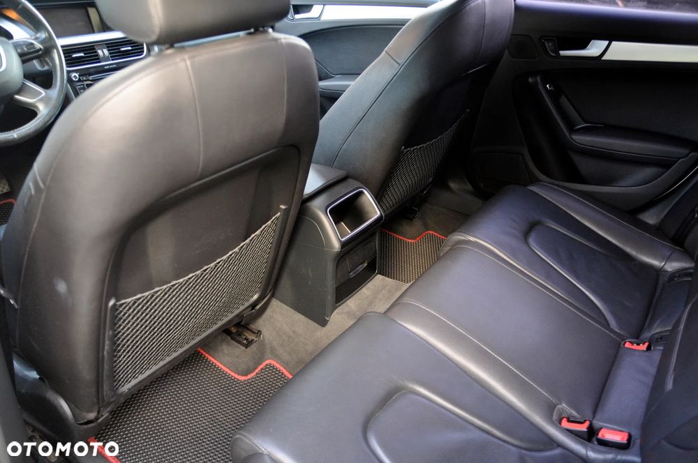 Audi A4 Limousine - 6