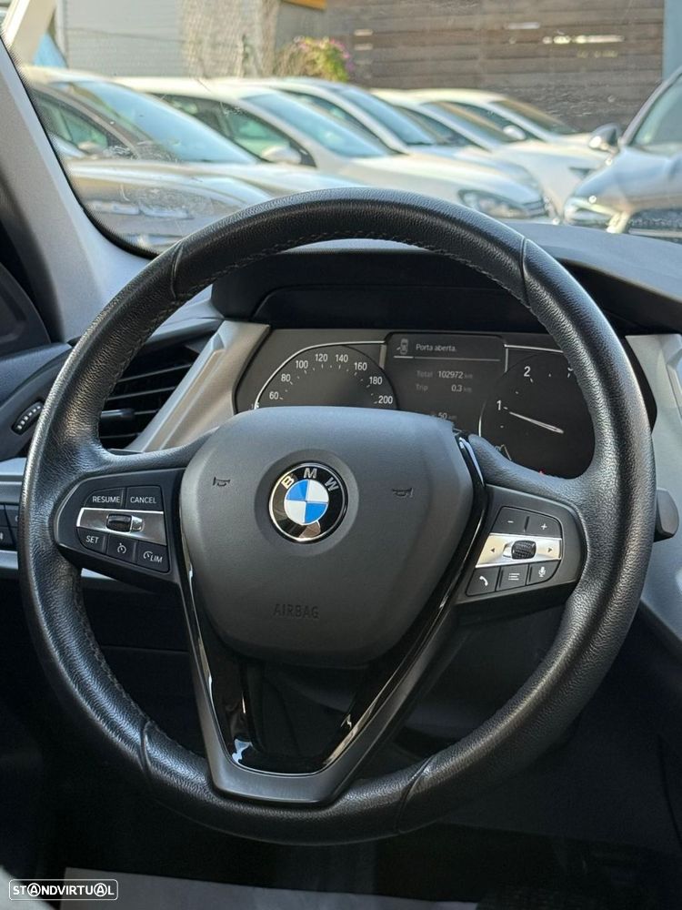 BMW 116 d Auto - 10