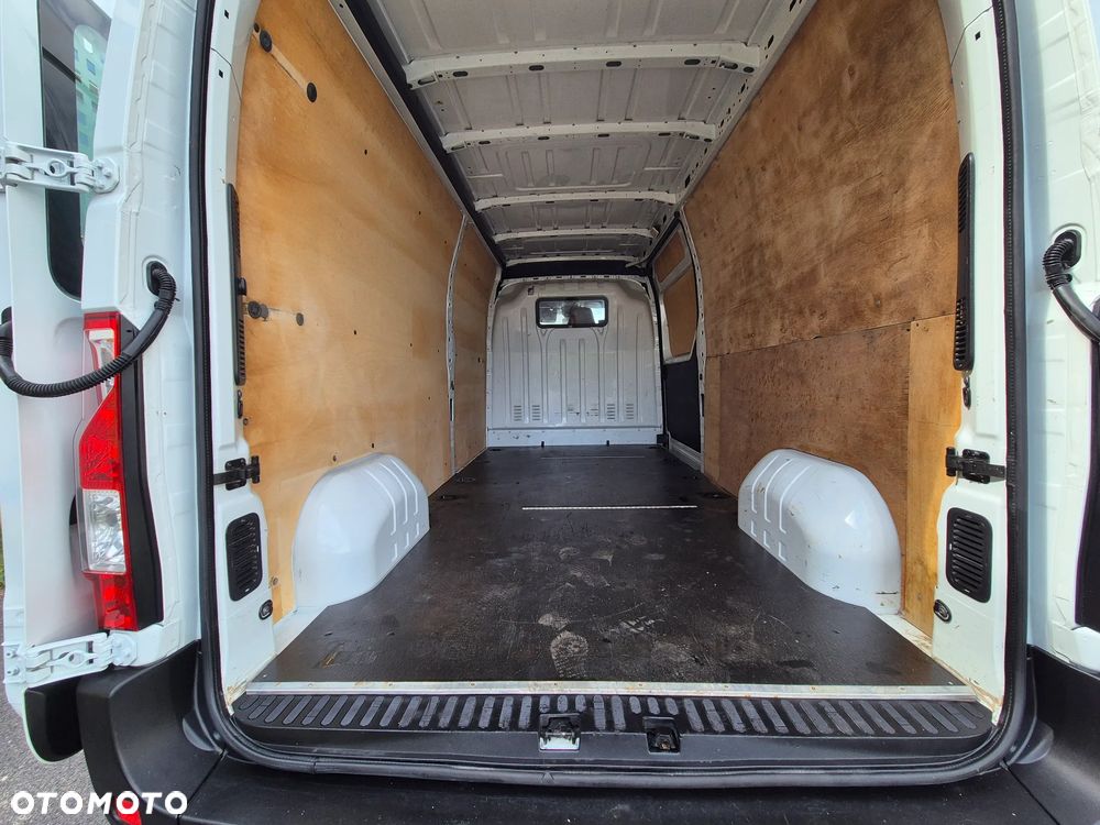 Nissan Nv400 - 21
