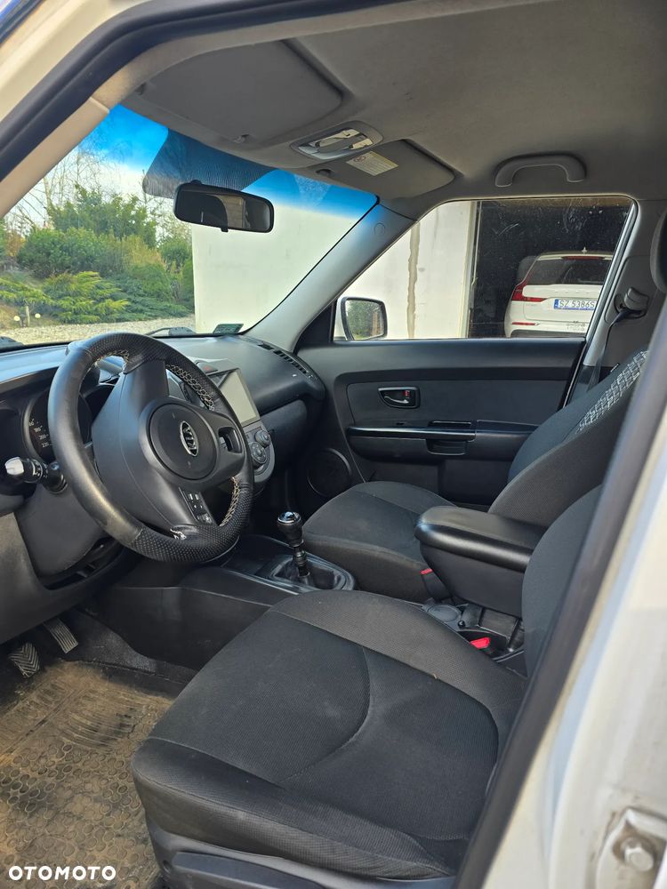 Kia Soul 1.6 CRDI Attract - 4