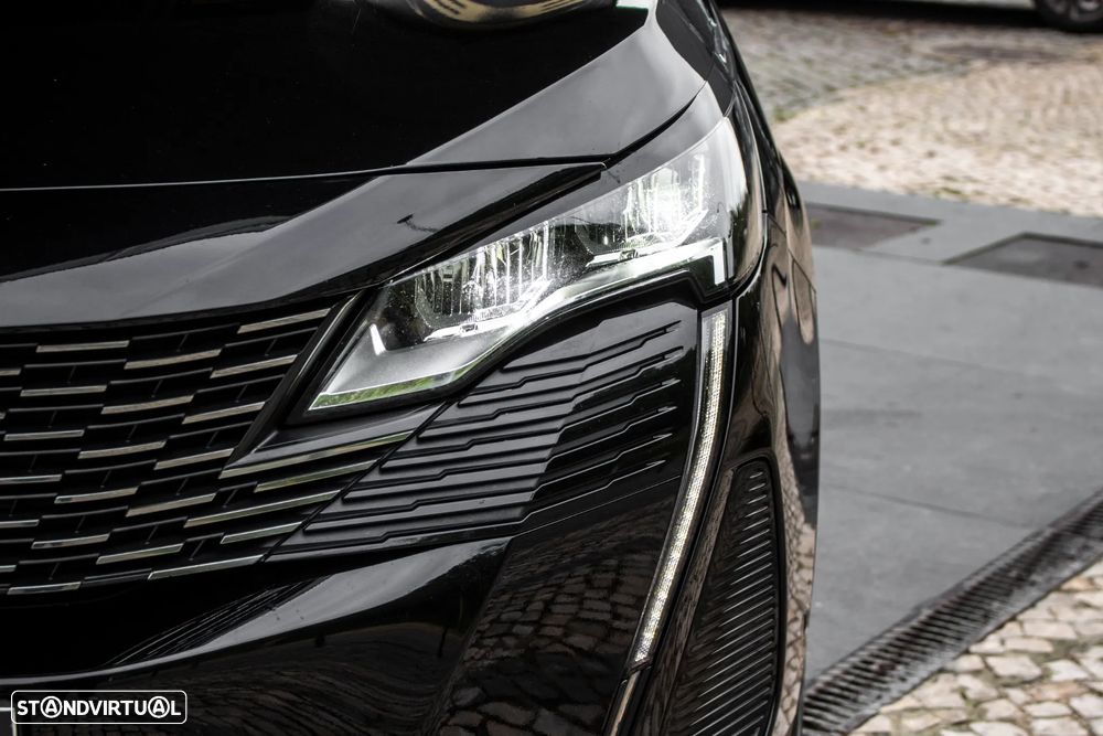 Peugeot 3008 1.5 BlueHDi Allure EAT8 - 8