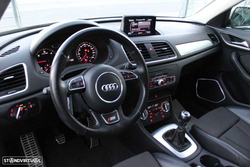 Audi Q3 2.0 TDI Sport - 5