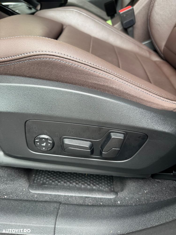 BMW X1 xDrive23i AT MHEV - 10