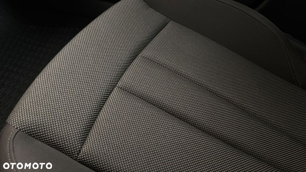 Audi A4 Limousine 35 TFSI mHEV - 28