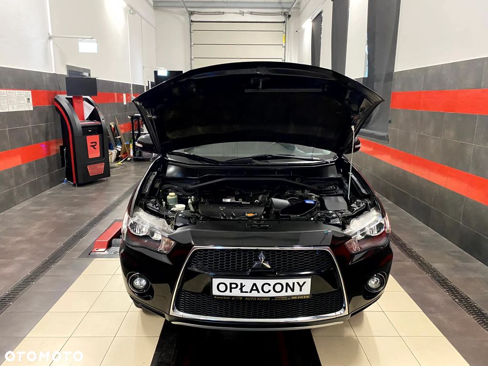 Mitsubishi Outlander 2.0 Intense 2WD - 22