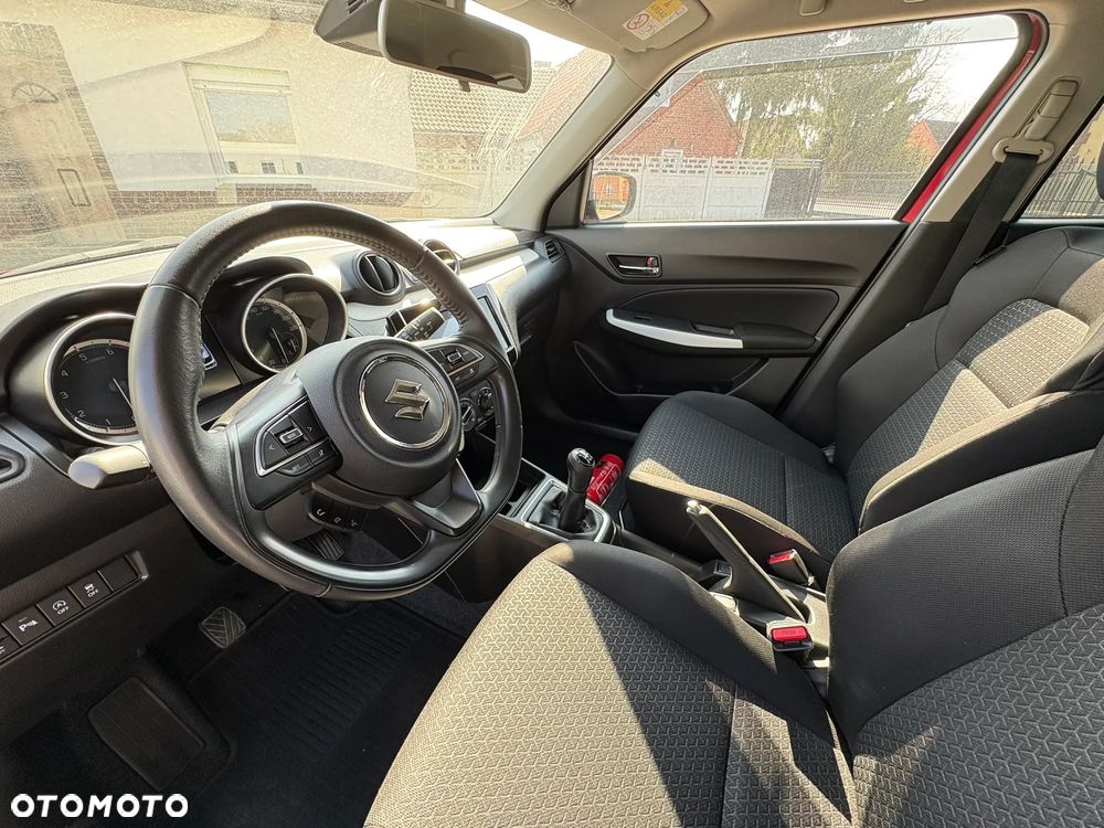 Suzuki Swift - 11