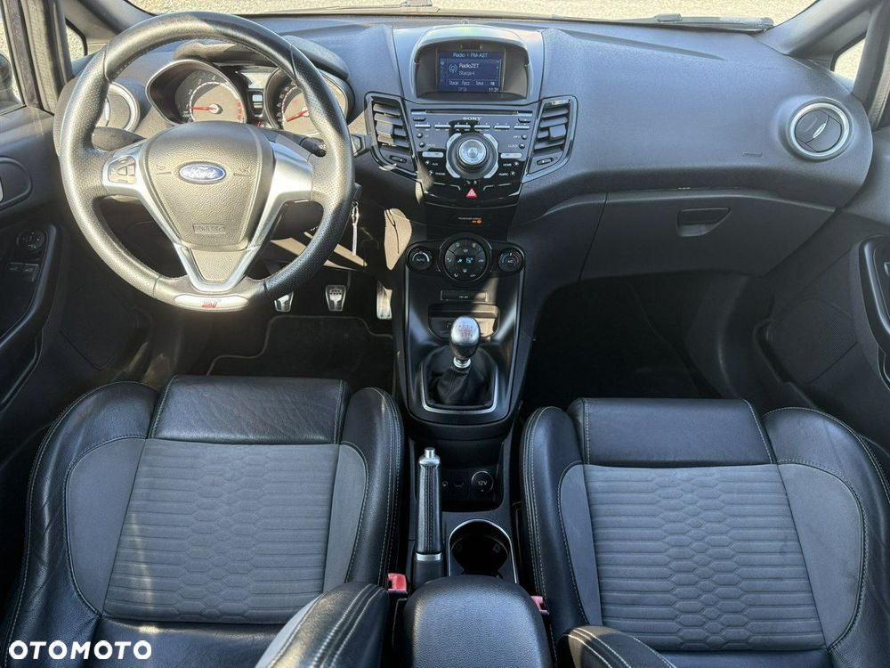 Ford Fiesta ST - 4