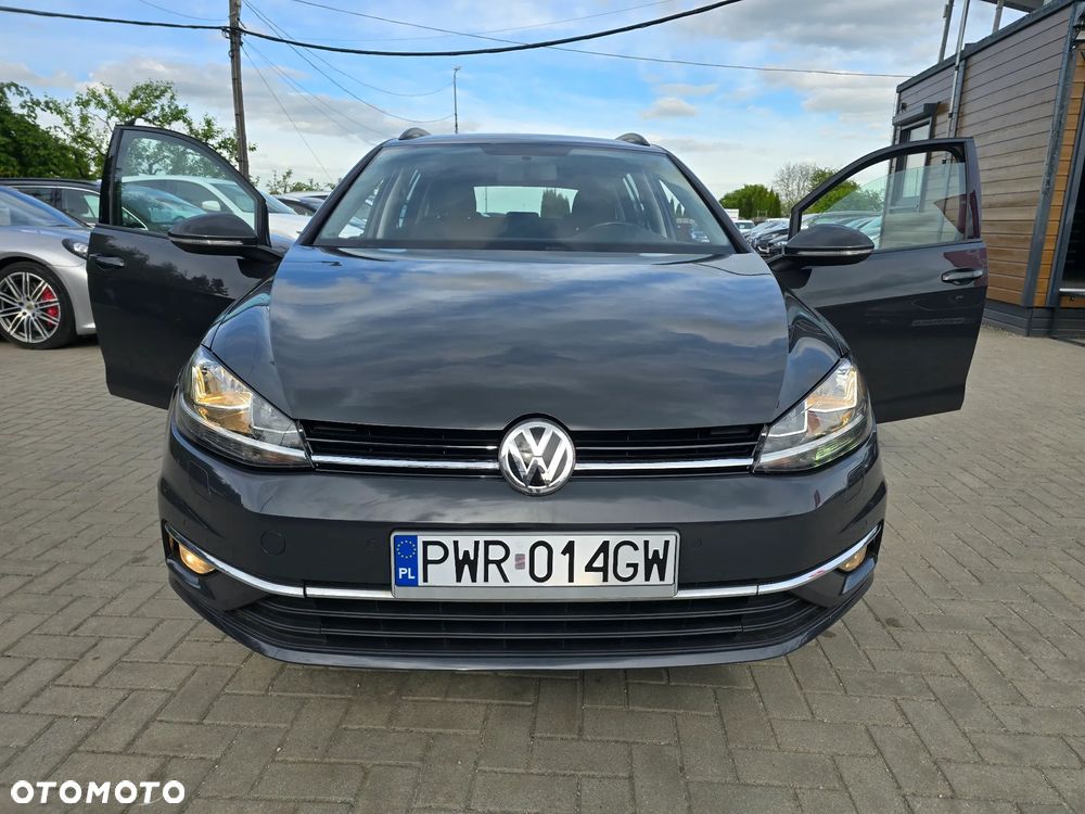 Volkswagen Golf - 21