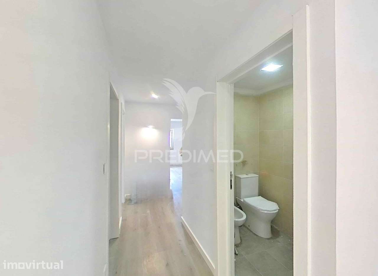 Apartamento T2 em Pero Pinheiro - Sintra - Grande imagem: 5/6