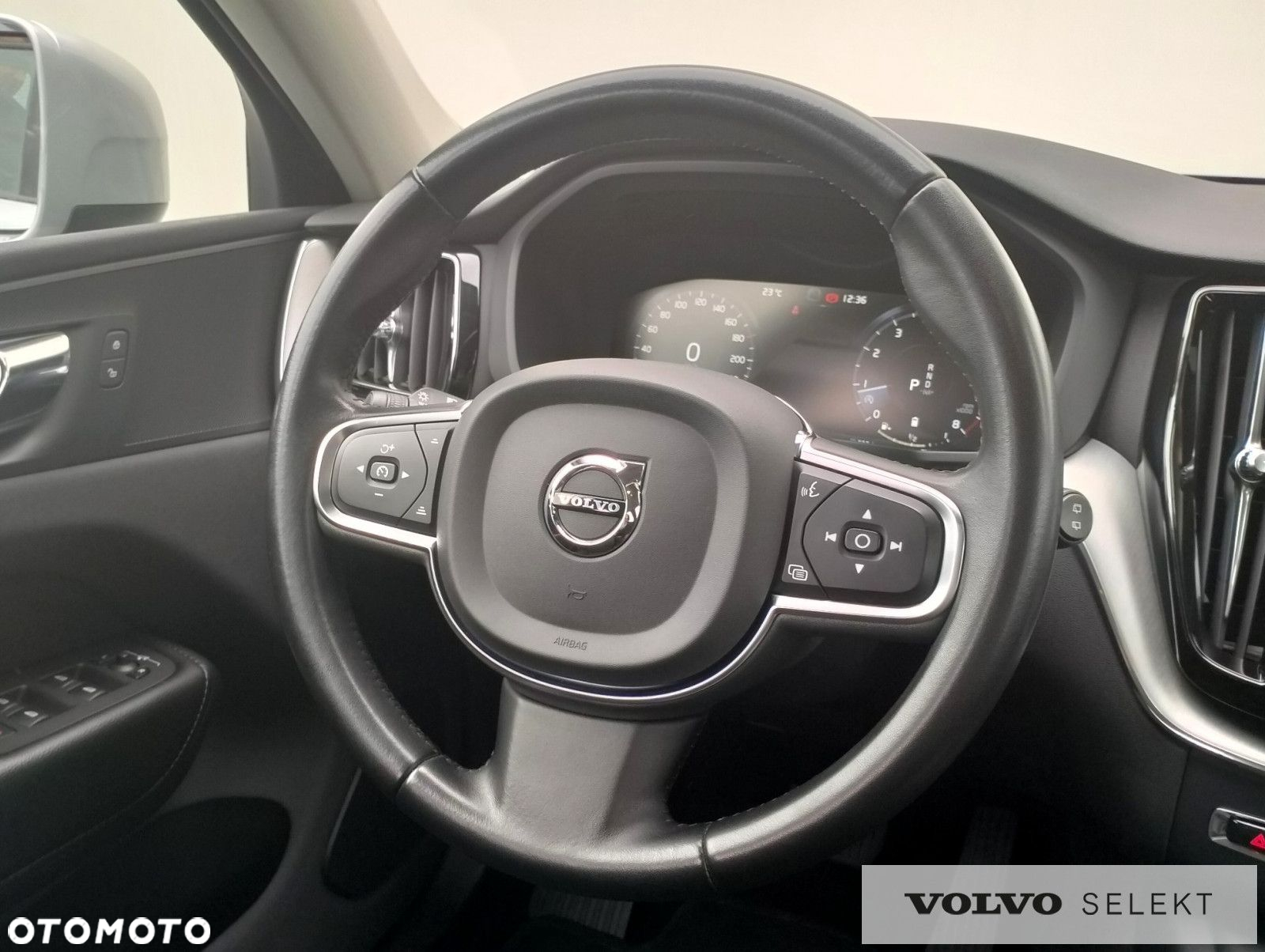 Volvo XC 60 - 21