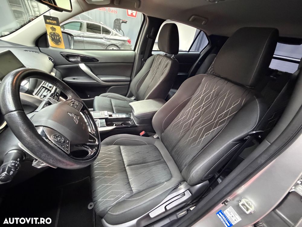 Mitsubishi Eclipse-Cross 1.5-litre 16-valve DOHC MIVEC 4X4 Invite+ Aut. - 11