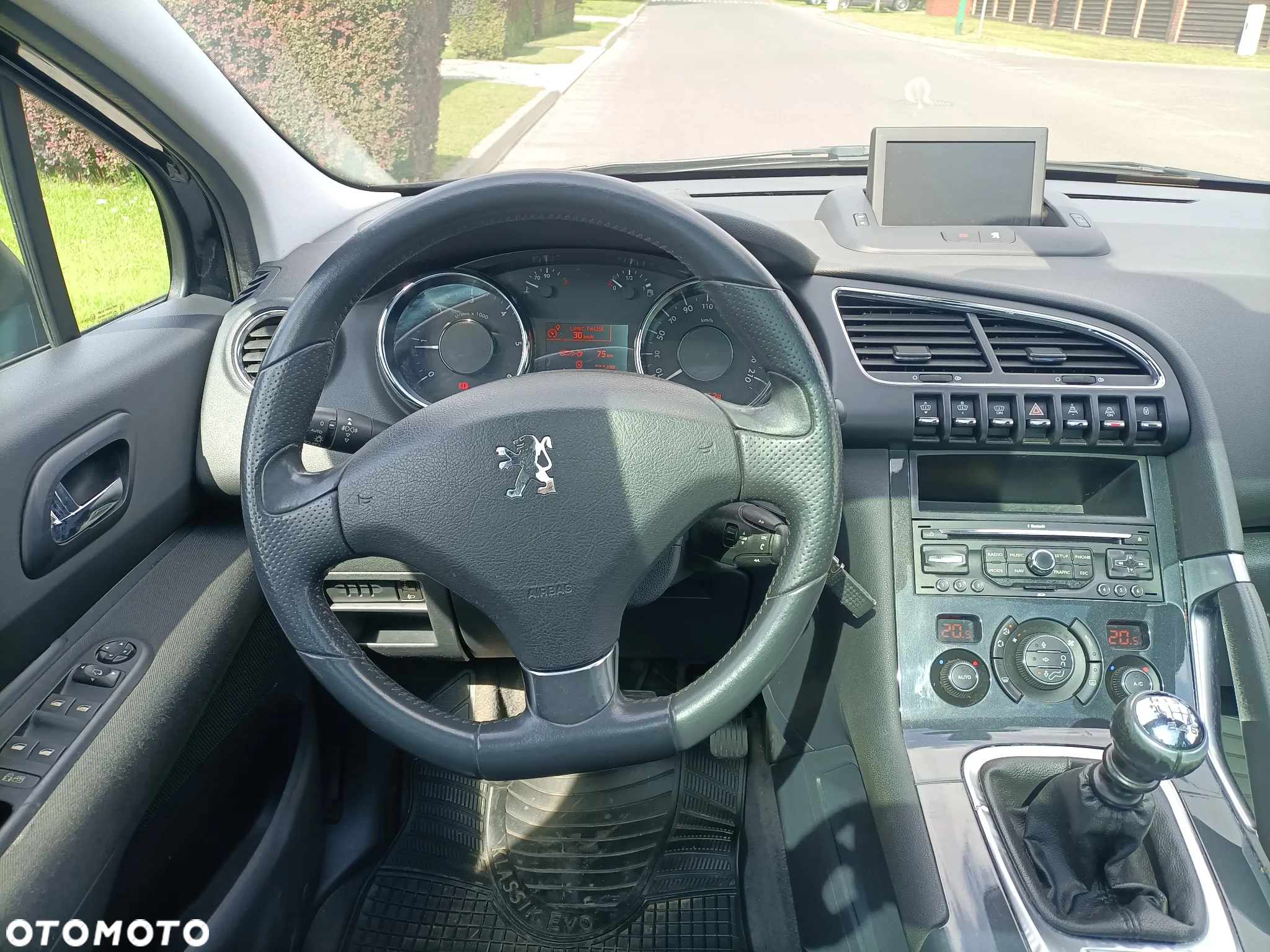 Peugeot 3008 - 5