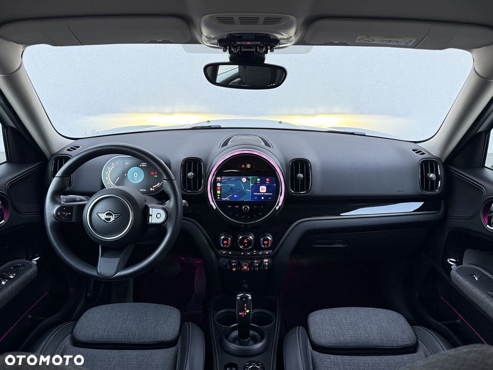MINI Countryman Cooper Classic Trim - 13