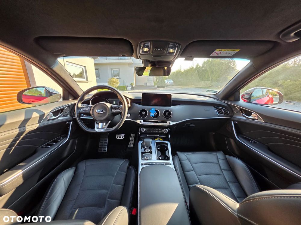 Kia Stinger 3.3 T-GDI V6 GT Prestige Line AWD - 18