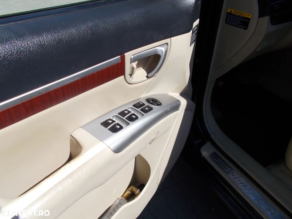 Hyundai Santa Fe - 10