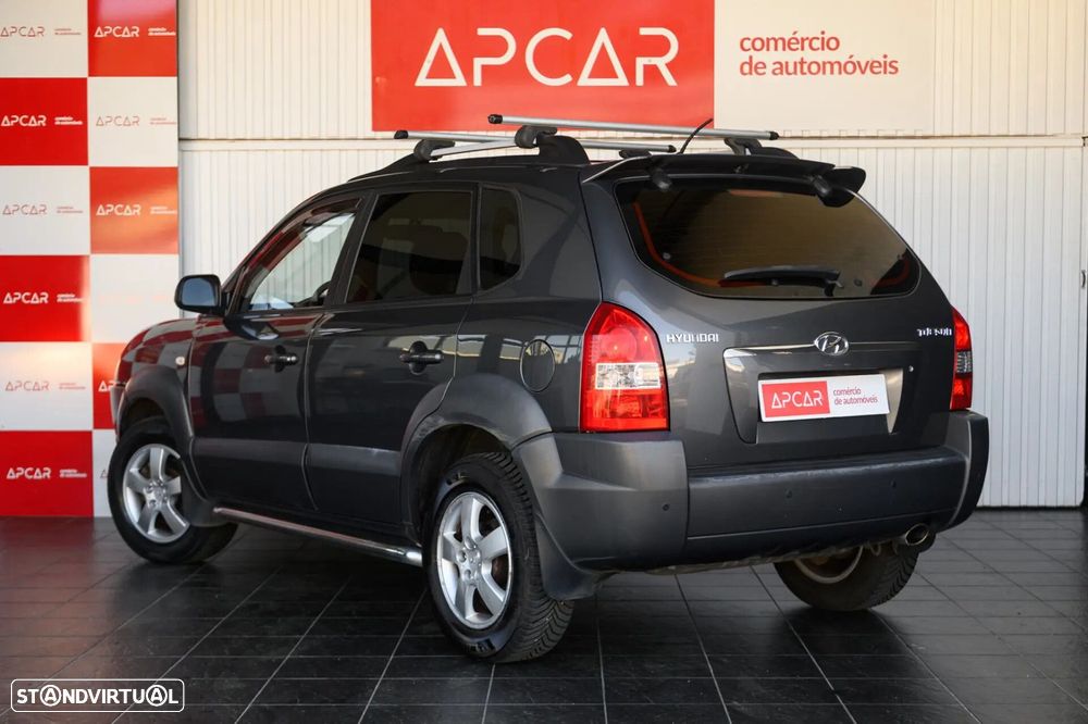 Hyundai Tucson 2.0 2WD GLS - 6