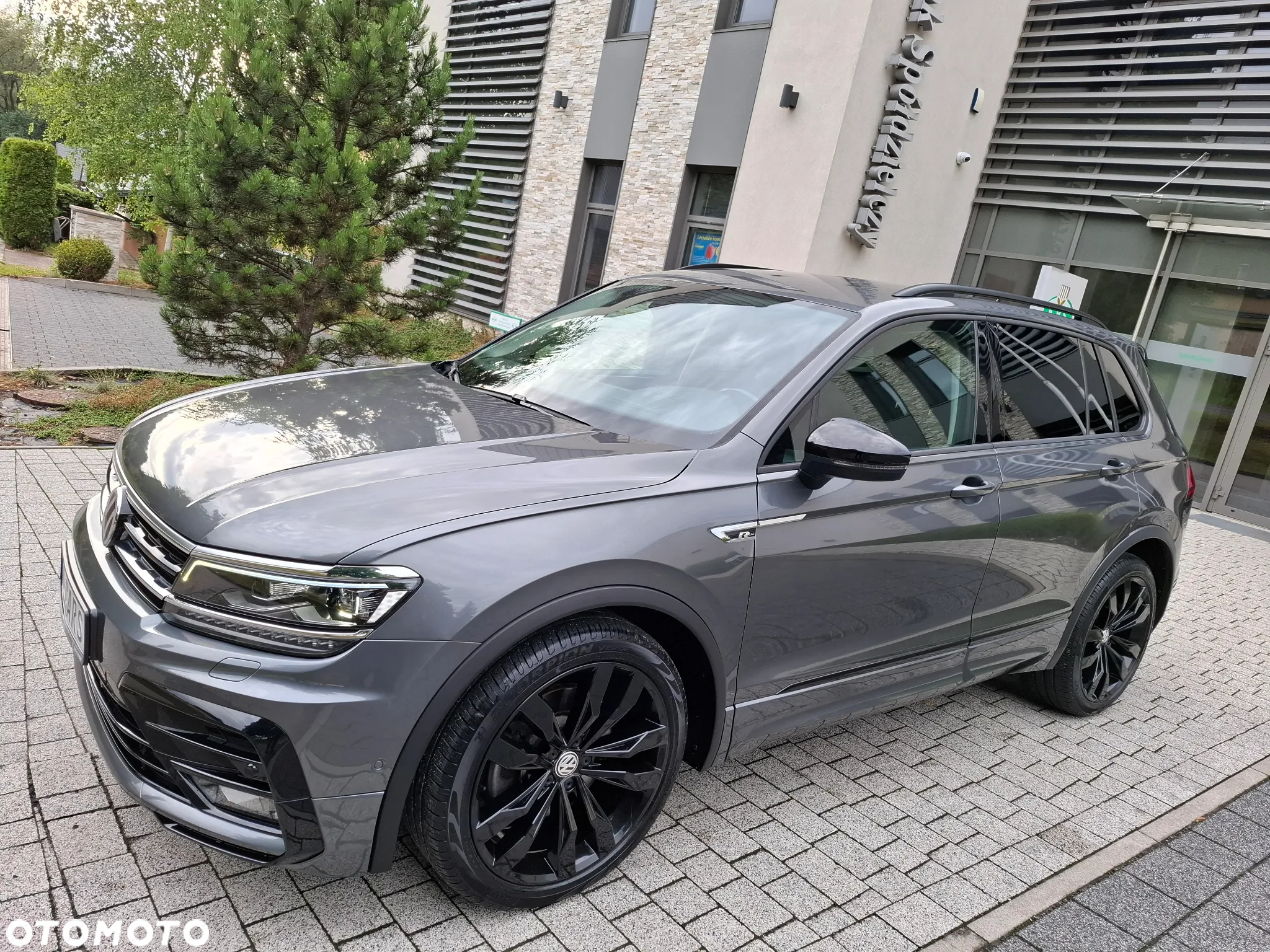 Volkswagen Tiguan 2.0 TDI SCR 4MOTION DSG Highline - 12