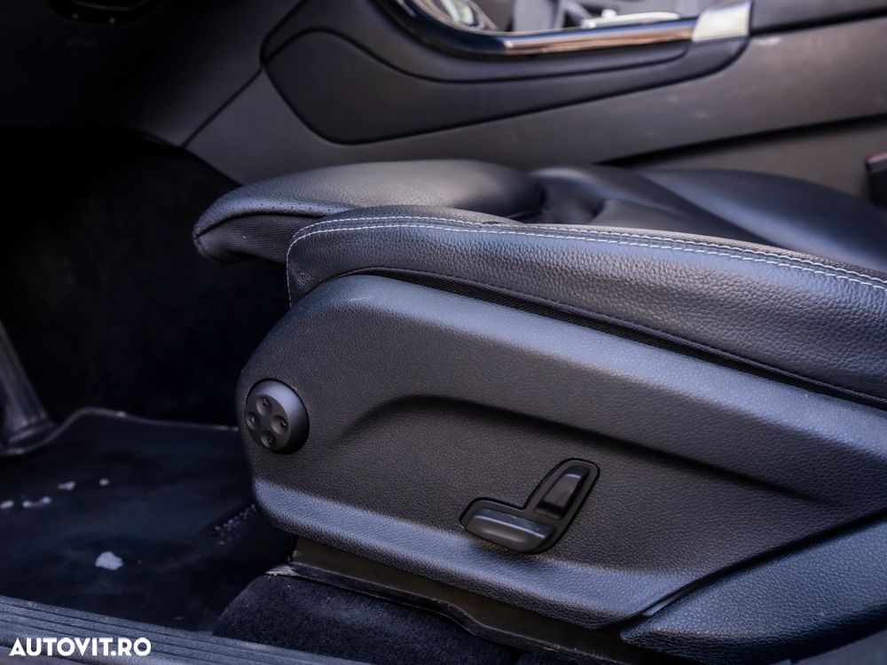 Mercedes-Benz GLC 300 de 4Matic 9G-TRONIC - 23