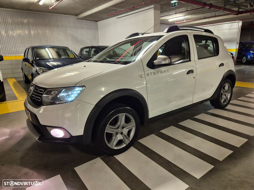 Dacia Sandero 0.9 TCe Stepway Bi-Fuel - 1