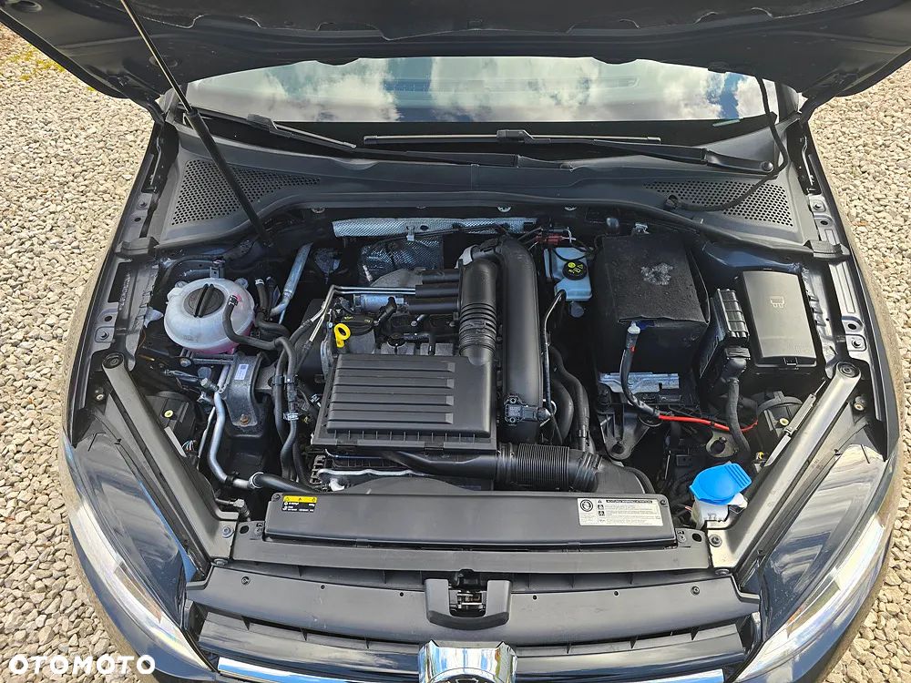 Volkswagen Golf 1.2 TSI BlueMotion Technology Comfortline - 31