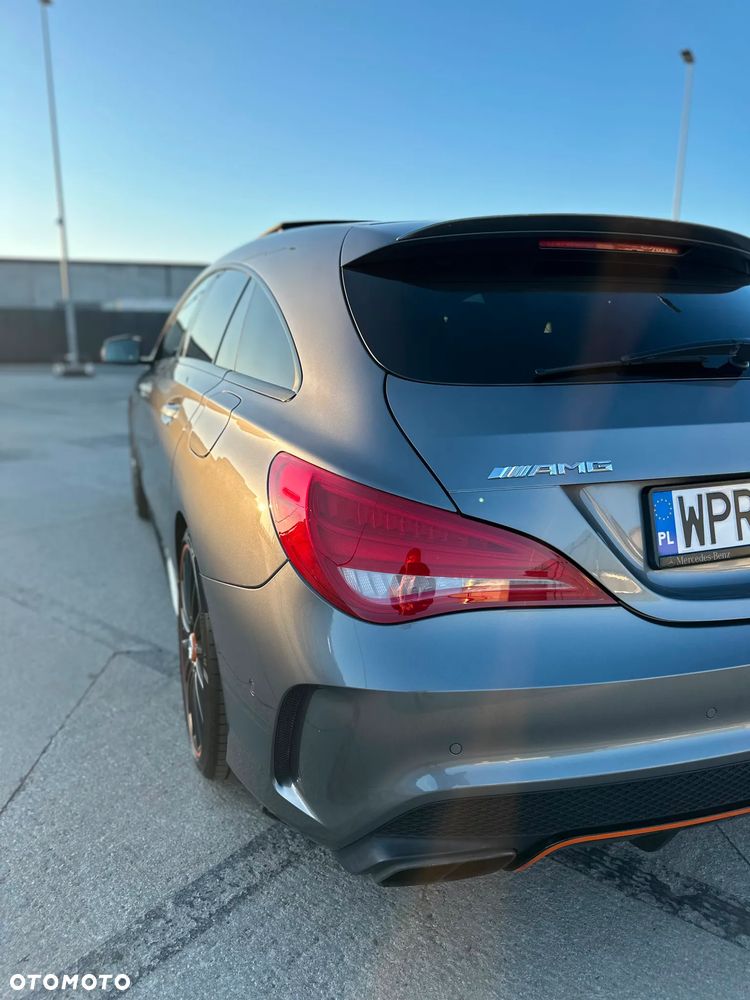 Mercedes-Benz CLA AMG 45 4-Matic - 5