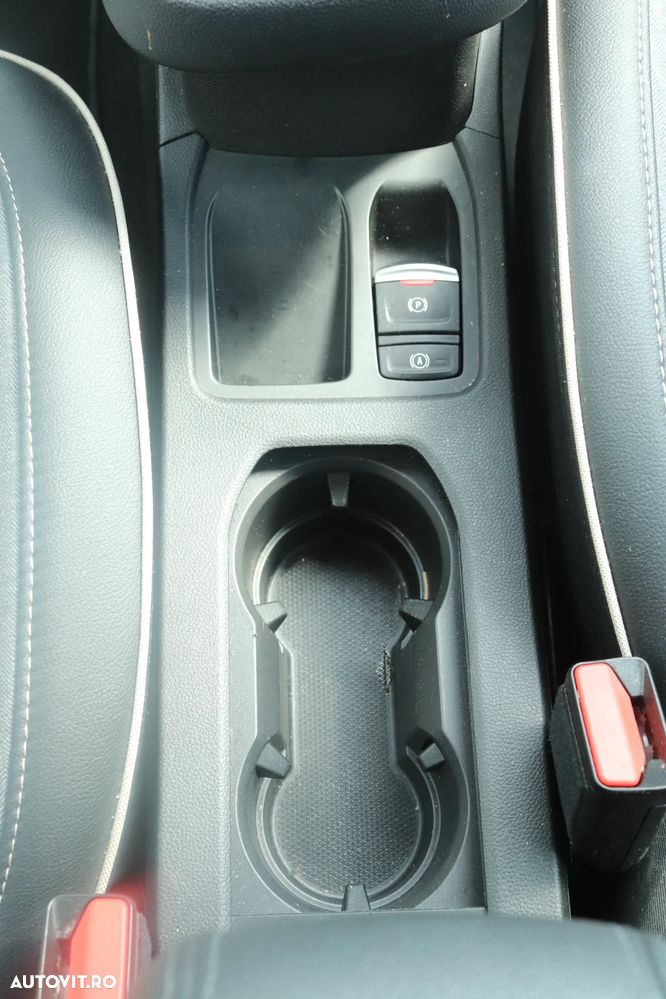 Renault Clio V E-Tech full hybrid 145 Techno - 19