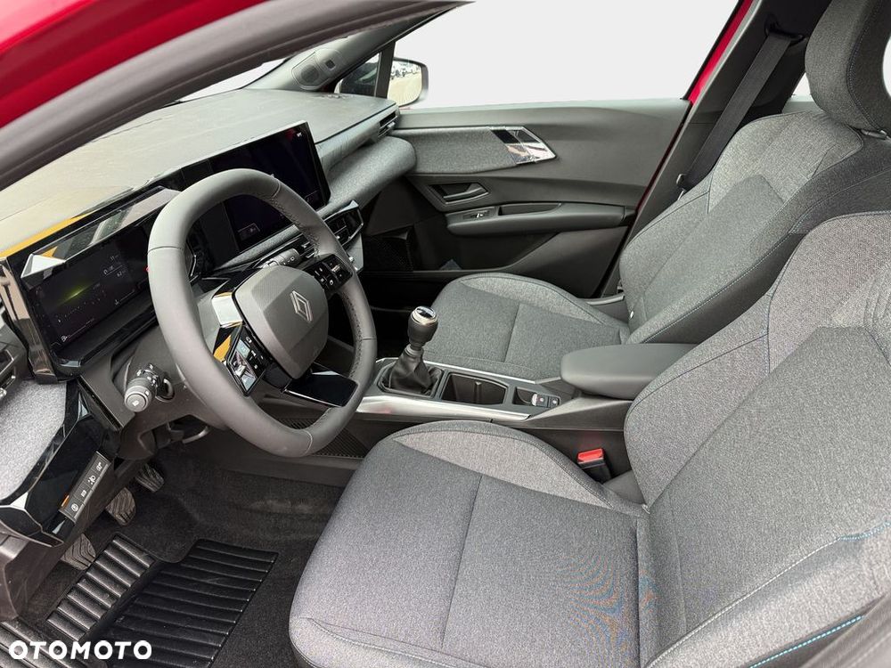 Renault Clio - 11