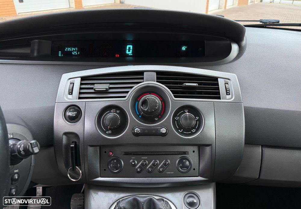 Renault Grand Scénic 1.5 dCi Confort Expressi. - 25