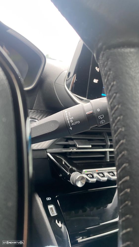 Peugeot e-208 50 kWh Allure Pack - 33