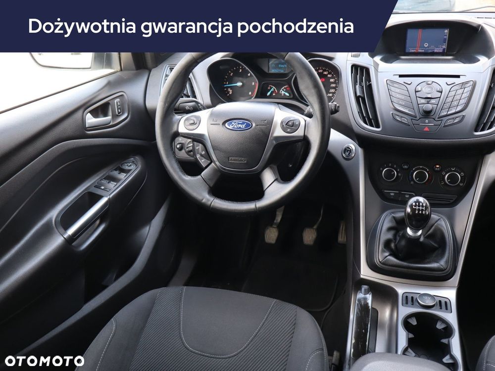 Ford Kuga - 9