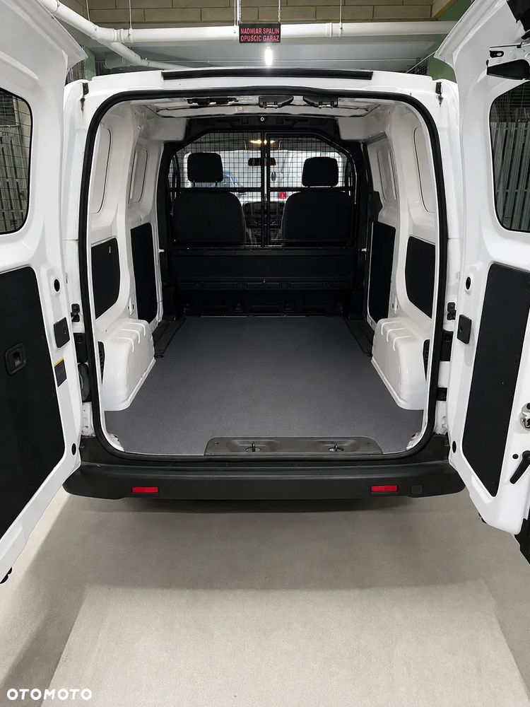 Nissan NV200 - 6