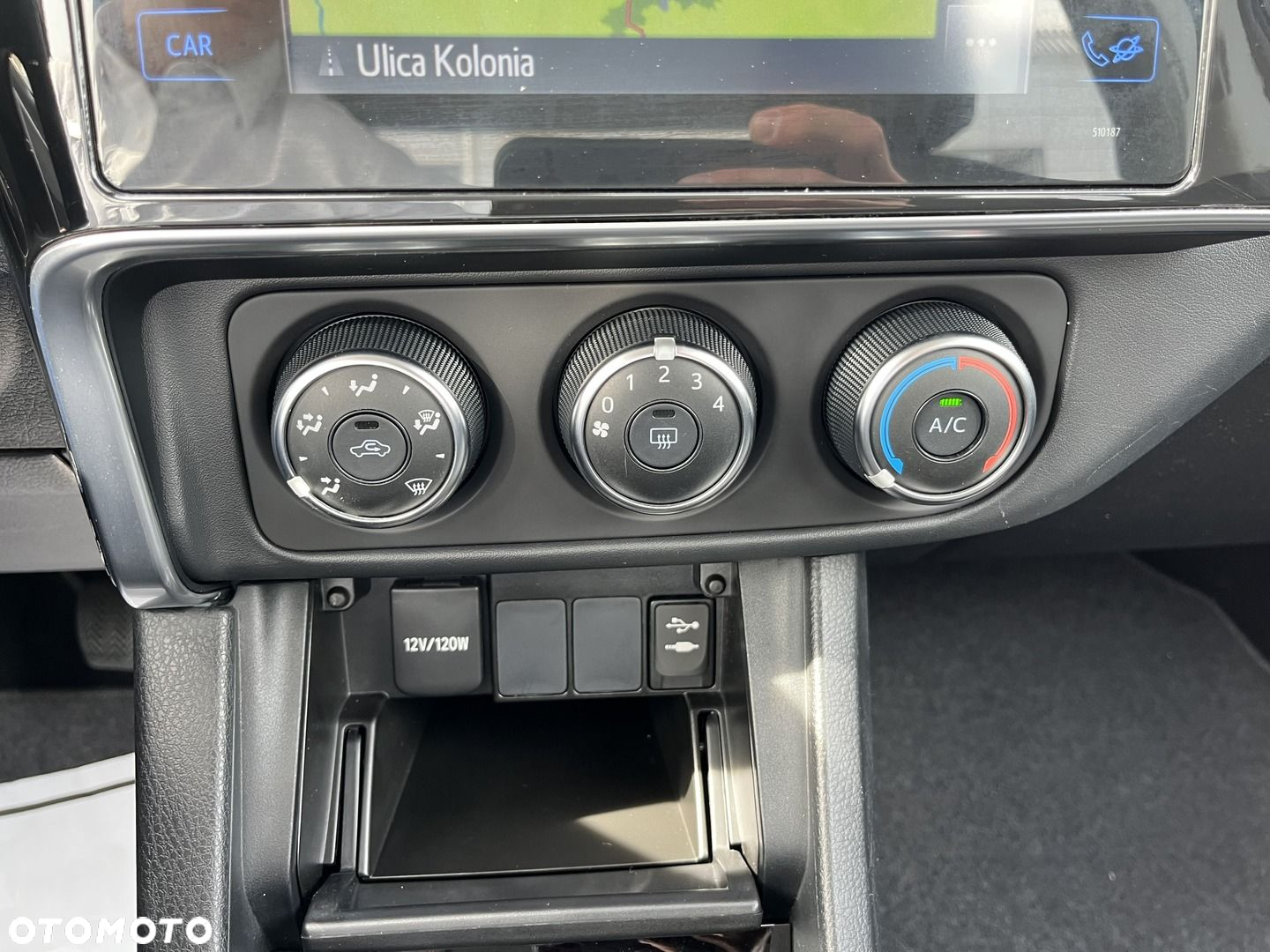 Toyota Corolla 1.6 Classic Plus - 18