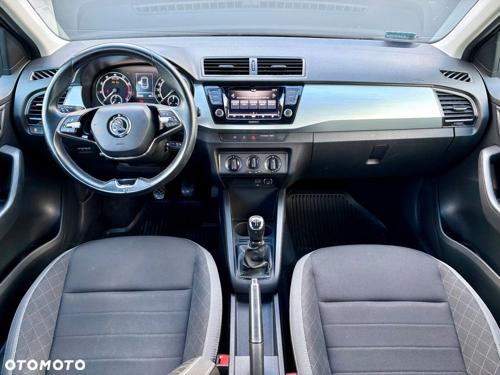 Skoda Fabia - 15