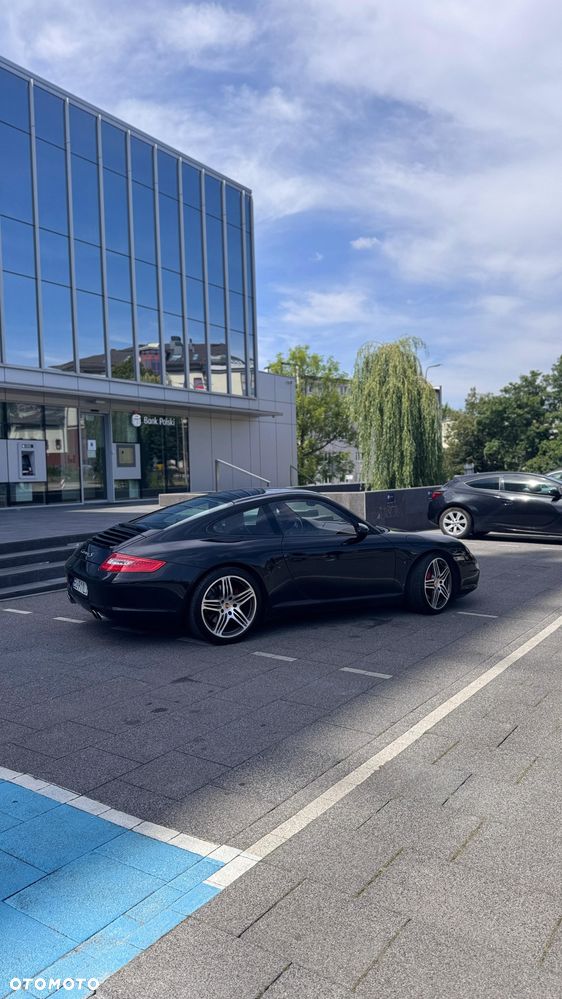 Porsche 911 Carrera S - 12