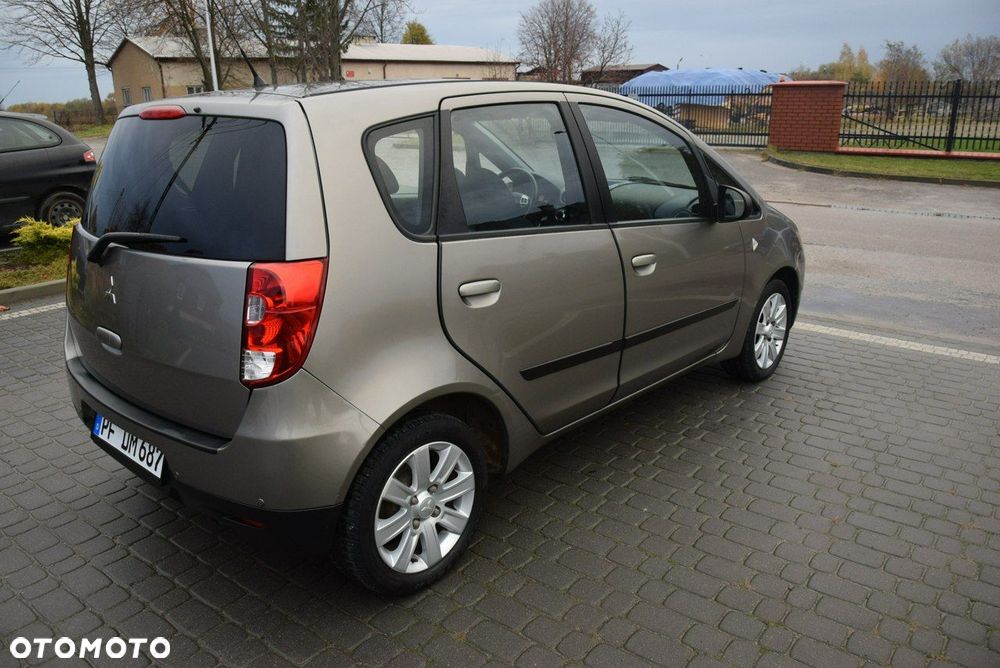 Mitsubishi Colt 1.3 Automatik Invite - 9