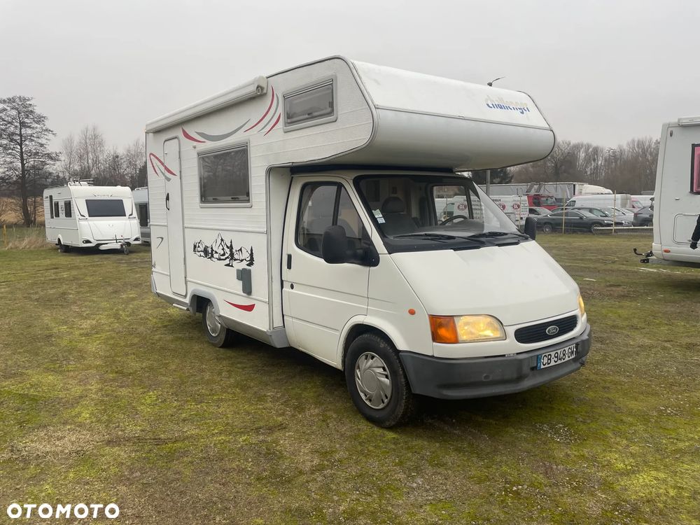Ford Transit - 1