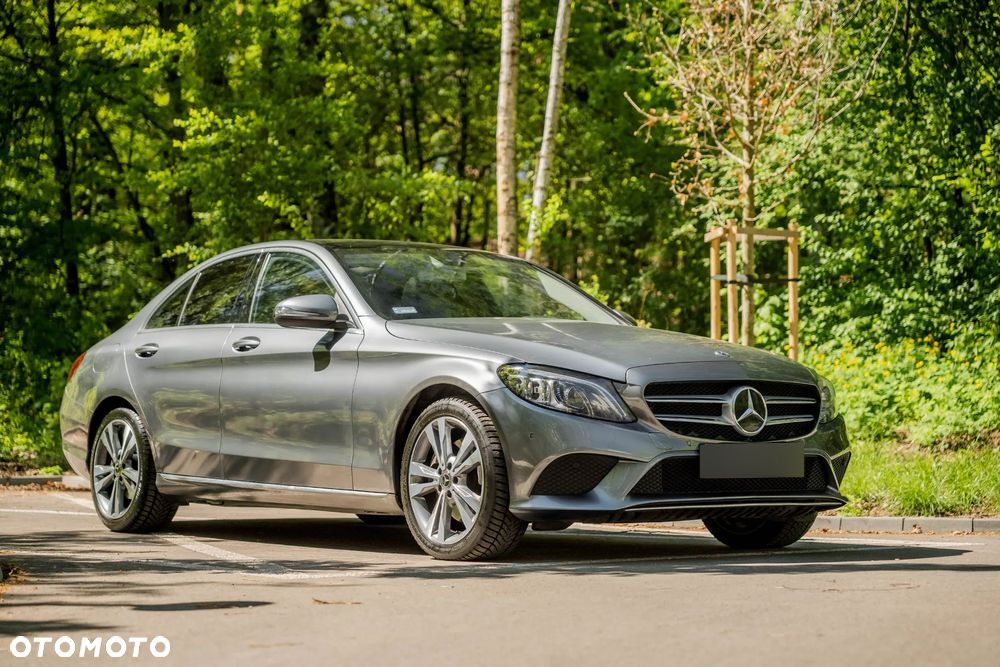 Mercedes-Benz Klasa C 300 4Matic 9G-TRONIC - 1