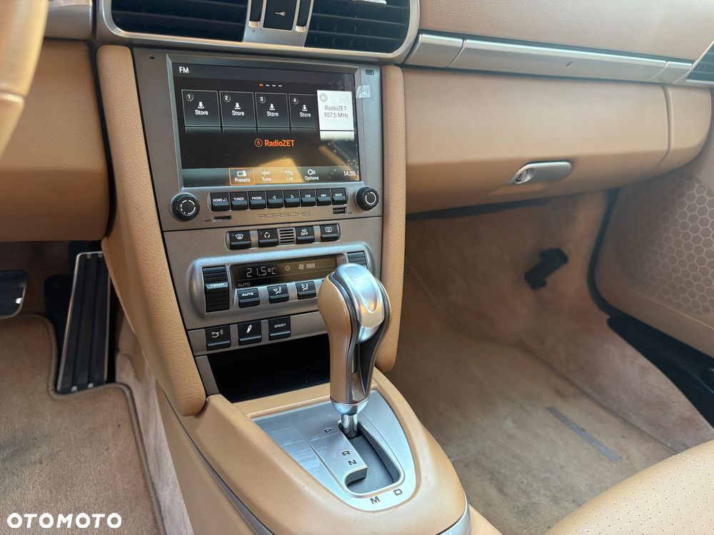 Porsche 911 Carrera 4 S Tiptronic - 13