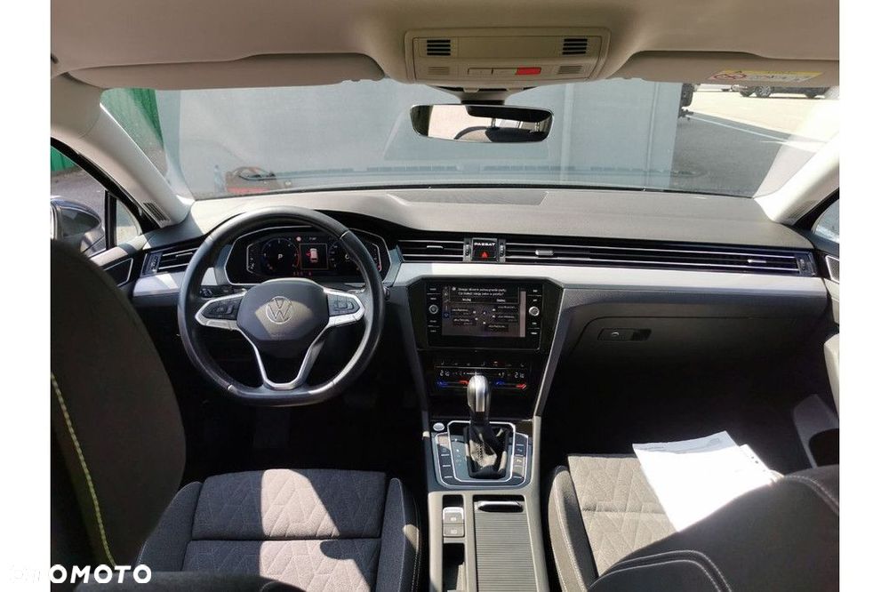 Volkswagen Passat Variant - 10