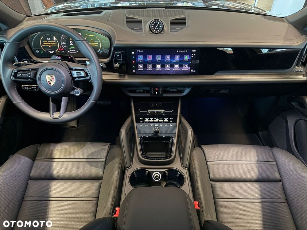 Porsche Cayenne - 21