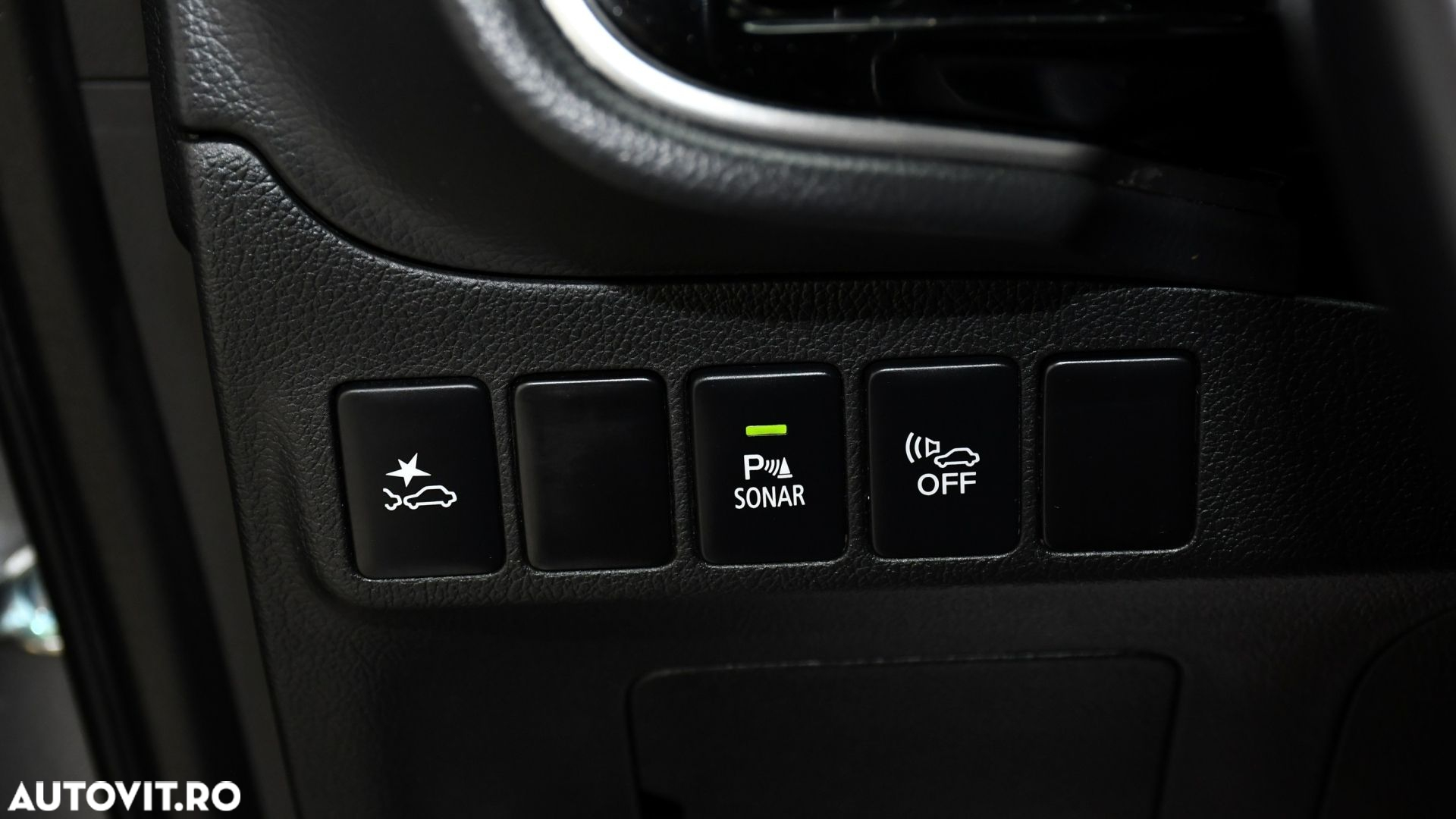 Mitsubishi Outlander PHEV 2.4 L 4X4 Intense - 22