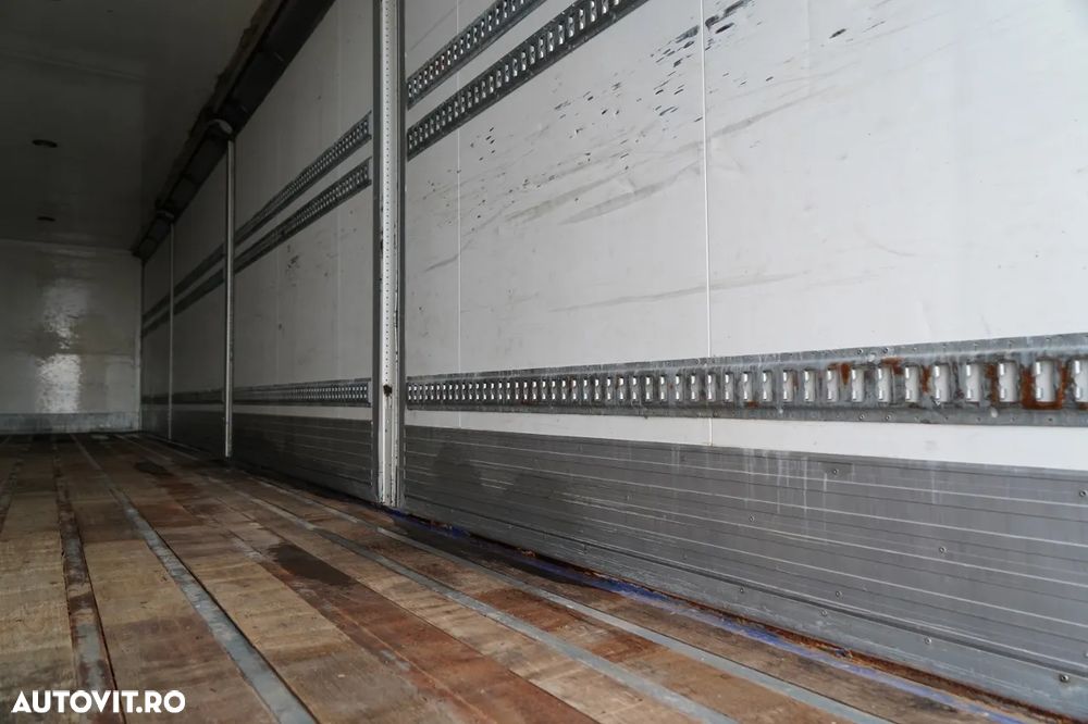 LeciTrailer / CONTAINER / PODEA REZISTENTĂ / LATERALĂ DESCHISĂ / - 22